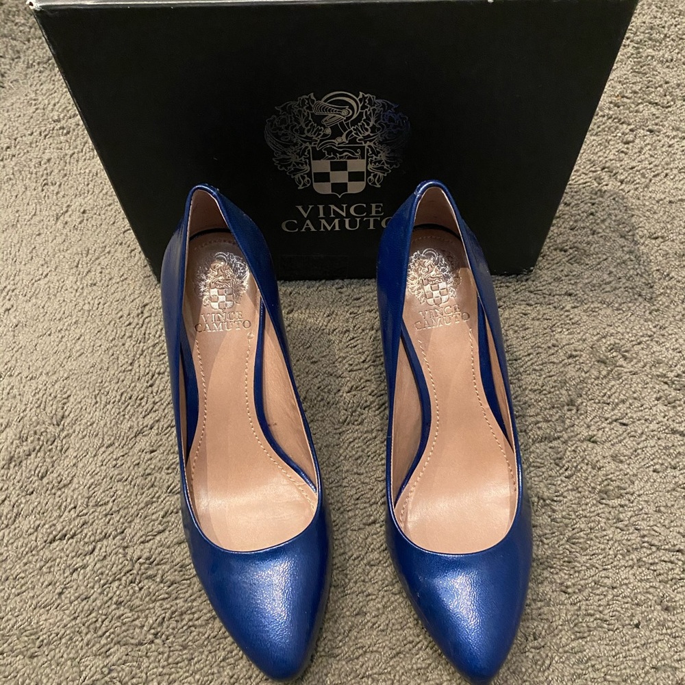 Vince Camuto Blue heels - Picture 2 of 6